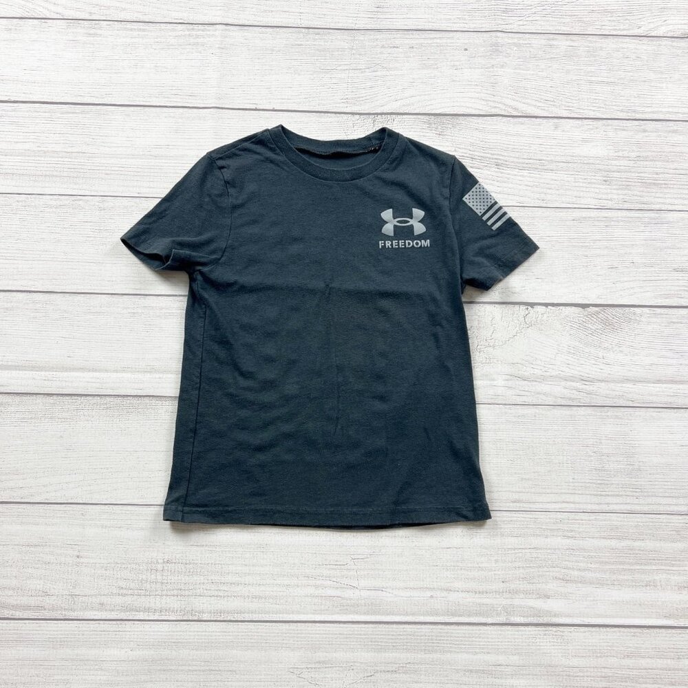 Under Armour Freedom T-Shirt Short Sleeve Graphic Tee YXS XS